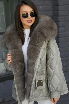 Брендовый пуховик Btn Button с молниями Брендовый пуховик Btn Button с молниями