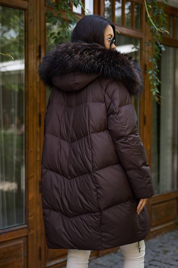 Женское зимнее пуховое пальто Vo tarun с мехом
