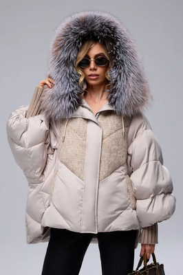 Зимнее пуховое пальто с мехом Зимнее пуховое пальто с мехом