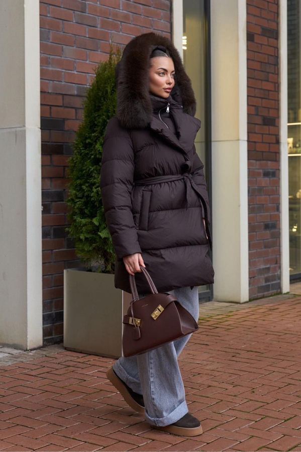 Зимний женский пуховик красивый винный