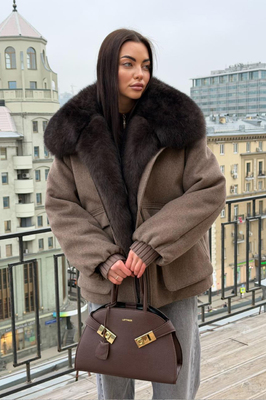 Модный пуховик 2025-2026 с натуральным пухом Модный пуховик 2025-2026 с натуральным пухом