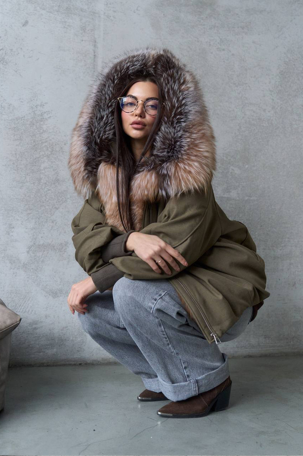 Женский молодежный пуховик парка