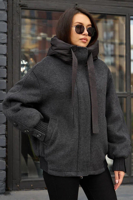 Молодежный пуховик 2025 2026 с глубоким капюшоном Молодежный пуховик 2025 2026 с глубоким капюшоном